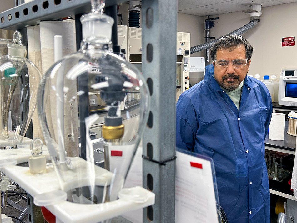 During their time with Freeport, Azeem Raza and the other fellows toured the labs at Technology Center Tucson.
